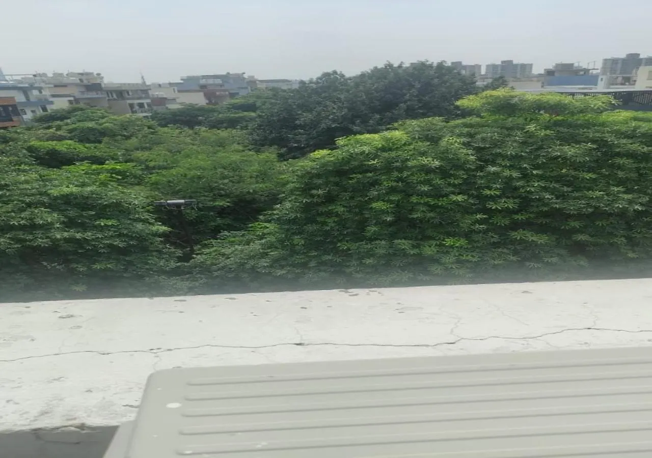 Akshay Home Stay Gurgaon Hotel