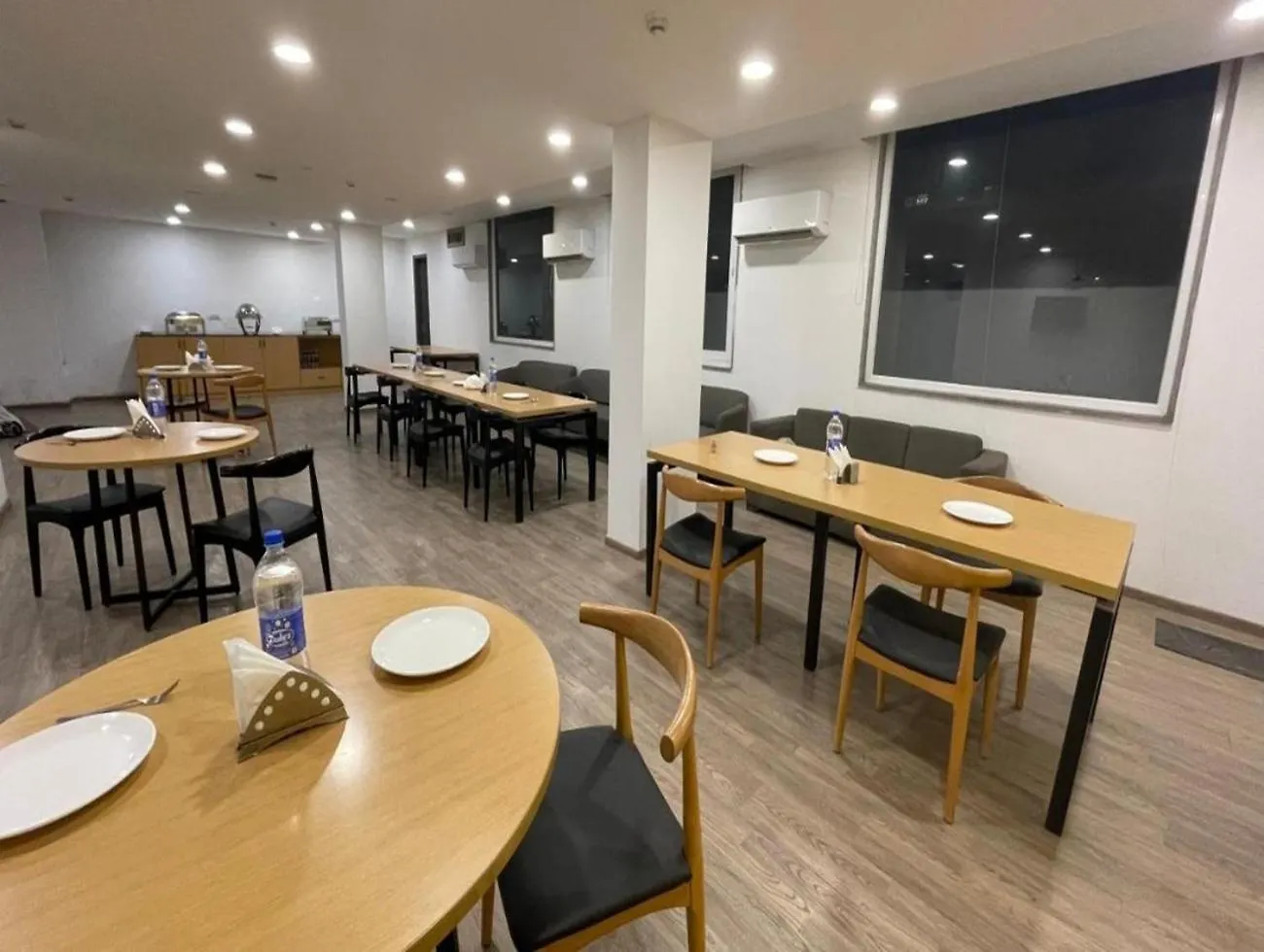 ** Hotel Akshay Home Stay Gurgaon India