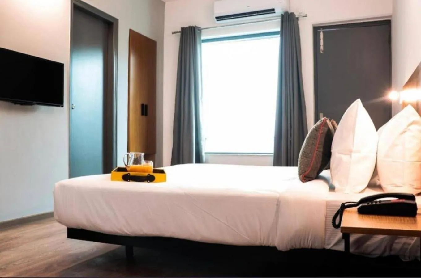 ** Hotel Akshay Home Stay Gurgaon India